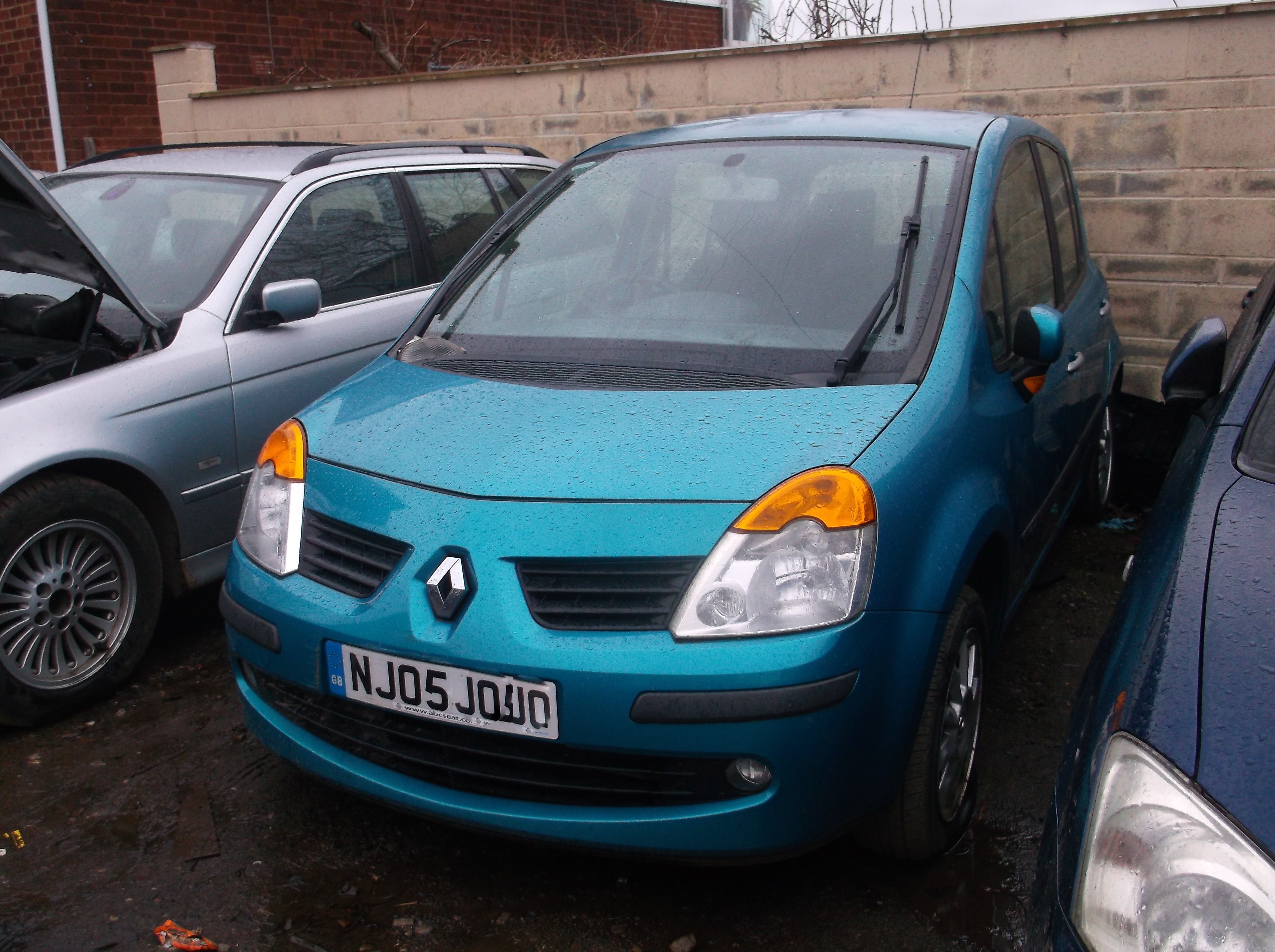 RENAULT MODUS 2005